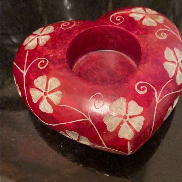 Red Soapstone candle holder ❤️ - Picture 3 of 7